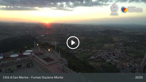 City of San Marino: Funivia Stazione Monte
