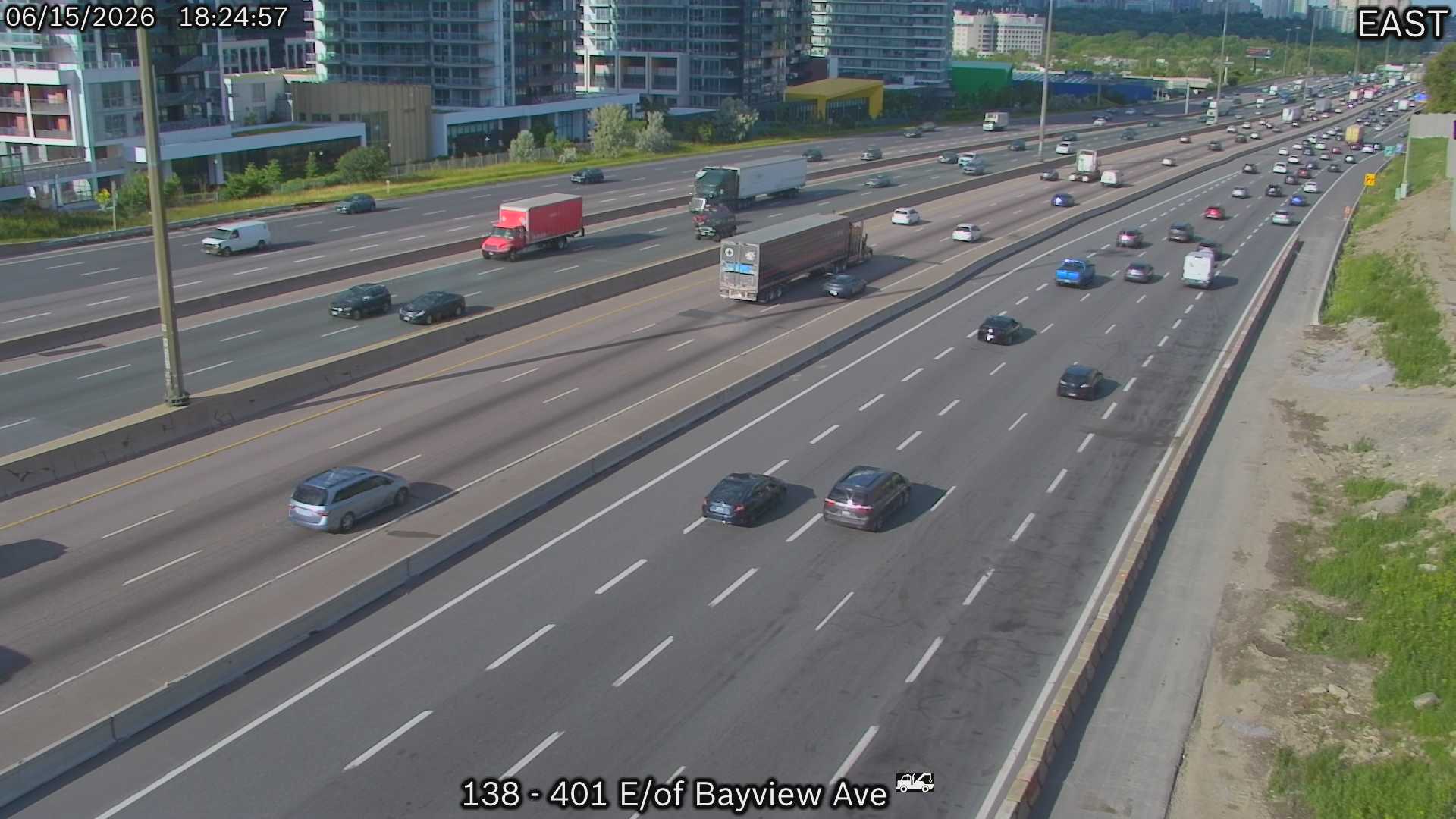 North York: Concord Park Place › North: Highway 401 East of Bayview Av