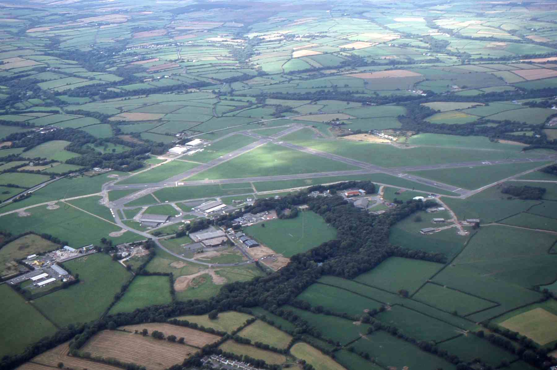 Treffgarne › North-east: Haverfordwest Airport - Wales, United Kingdom
